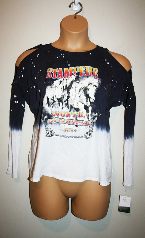 NEW Womens I.O.C. Stampede 1978 Country Music Festival Graphic Shirt Top Small S