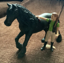 Schleich Friesian Mare Horse  5" Black with Red Ribbon + Stablehand Figure, 2013