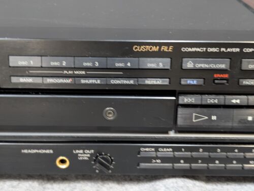 Sony CDP-C8ESD CD Player 5 Disc Carousel Changer, Beautiful Shape, See Video - Picture 5 of 24