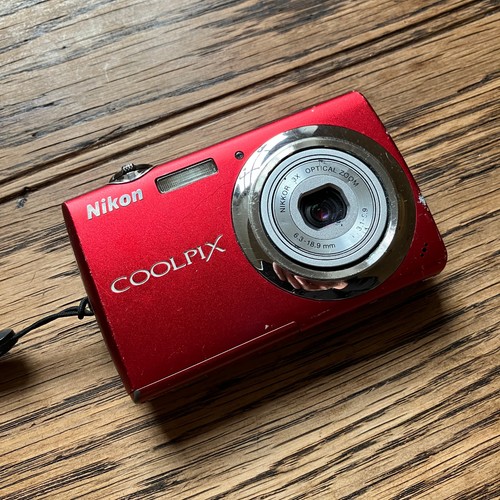 Nikon Coolpix S220 Digital Compact Camera 10MP Red CCD Sensor Digicam ...