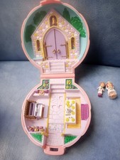 Vintage 1989 Bluebird Polly Pocket Yellow Compact w/ a Wedding Chapel