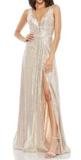 Mac Duggal Women's Sequined V-Neck Silver And Gold Gown Size 4 Shiny Gorgeous!
