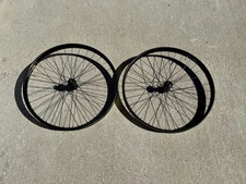 WTB i40Wheelset 27.5 + Tubeless Mountain Bike Wheels BOOST HG Drive