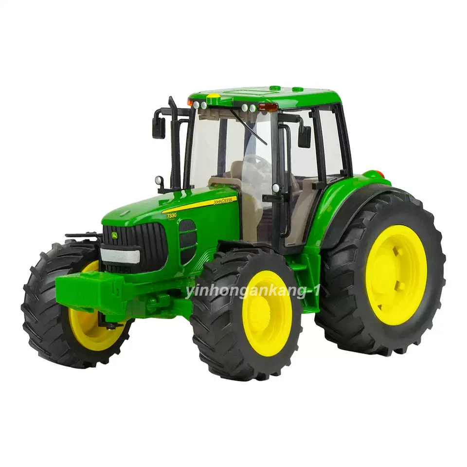 John Deere Big Farm 1:16 7330 Tractor Model with Sound and Light - Image 3 of 3