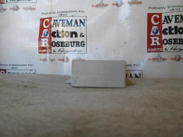 底盘 ECM 防盗锁定防盗器 Thru 11/30/05 适合 01-06 宝马 M3 13891905 — 第 3/4 张图片