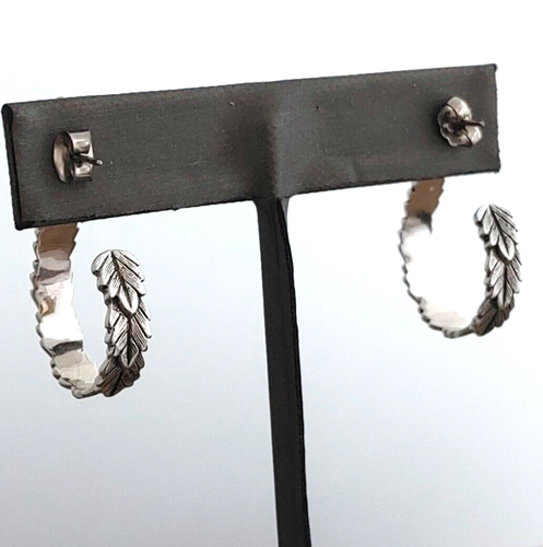 Silver Tone Overlapping Leaves Earrings Hoop Shape Posts Shiny Nature 1 3/8” - Picture 3 of 7