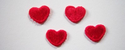 Wright's 4 Red Embroidered Hearts 1/2'' Rayon Iron On Appliques wp-236