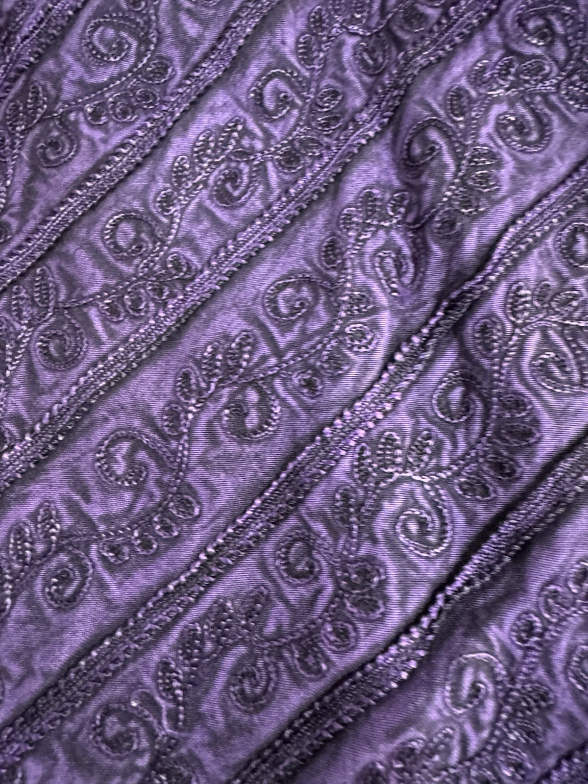 Unbranded Woman’s Sleeveless Top Purple And Black… - image 7