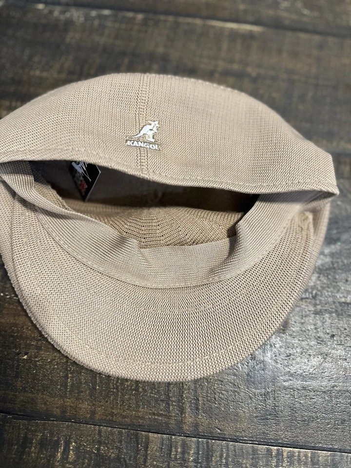 Gorra Kangol Unisex Tropic Ventair 504 Bronceada Foto 3 de 4
