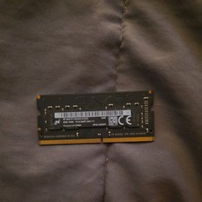 Hynix HMA81GS6AFR8N-UH 8GB PC4-19200 (DDR4-2400MHz) 260 Pin Laptop Memory 