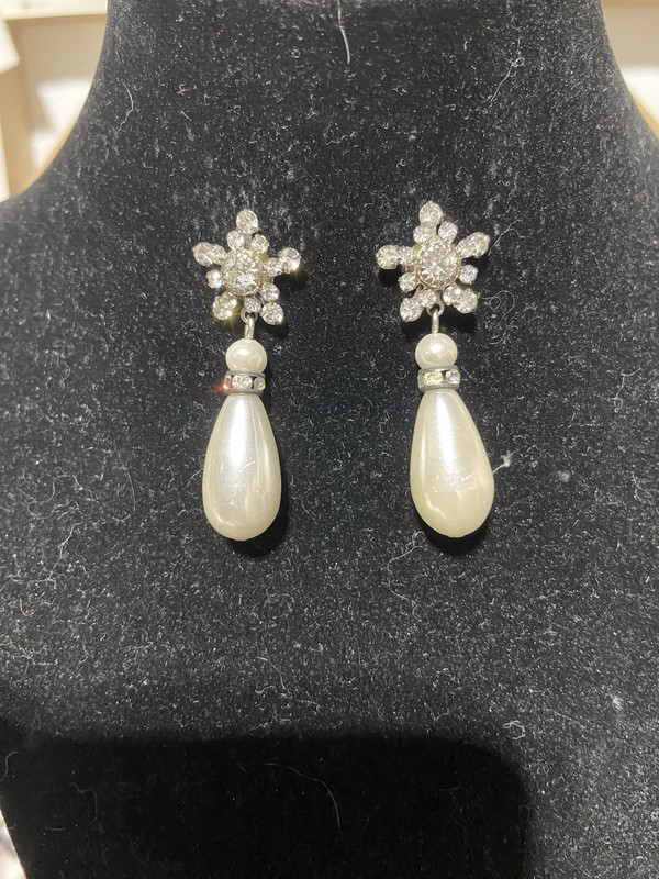 Silver Tone Rhinestone Starburst Faux Pearl Drop Earrings Teardrop Dangle