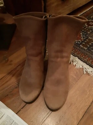Chaussures Bottines Arche Nubuk couleur chamois - Photo 1/4