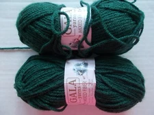 Gala Mixed Fiber worsted yarn, forest green, lot of 2