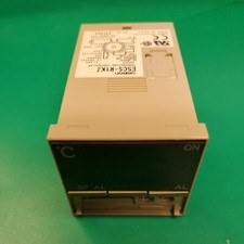 Omron E5CS-R1KJ Temperature Controller 