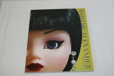 2002 Madame Alexander Collection Doll Catalog 158 Beautiful Color Pages GUC 