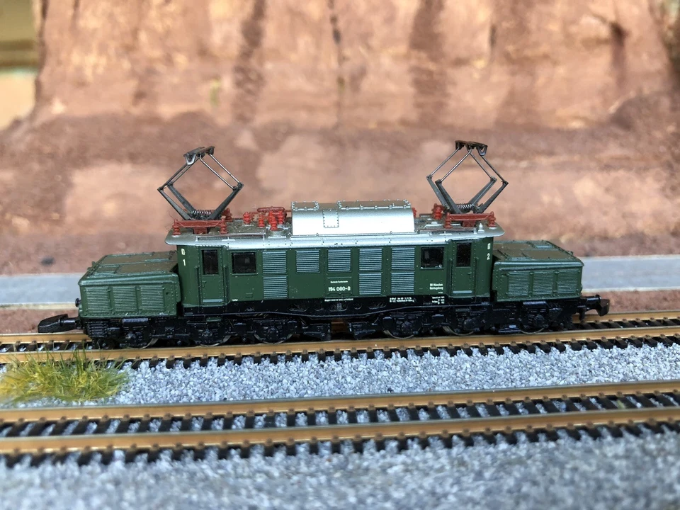 Z Scale Marklin  German Electric Locomotive DCC Rare And Led - Image 2 of 4