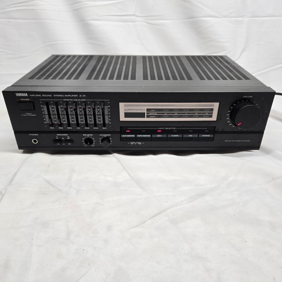 Yamaha A-31 Stereo Amplifier Graphic EQ, Ultra-Wide Dynamic Range
