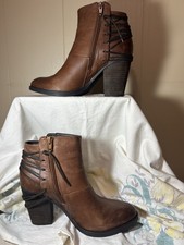 Steve Madden Booties 9