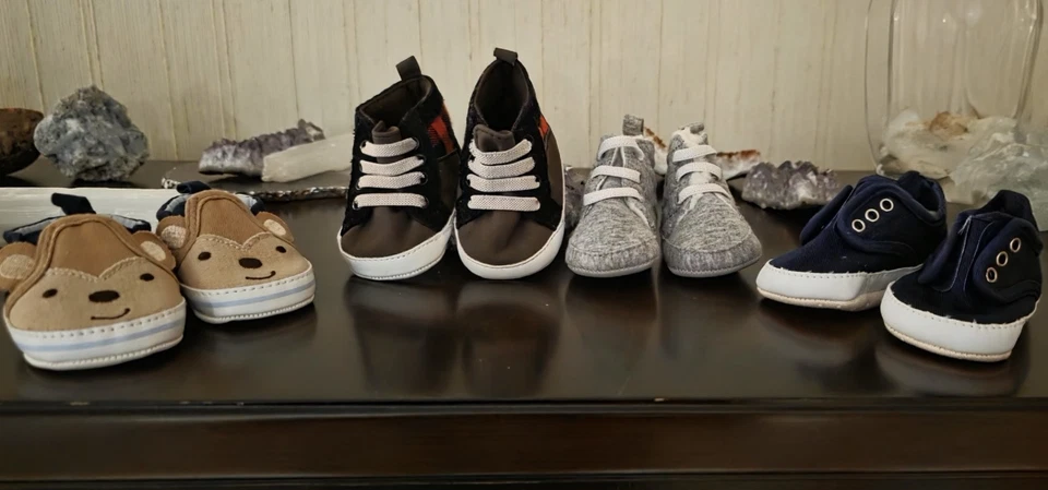 baby boy shoes size 4.5 vintage - Image 2 of 3