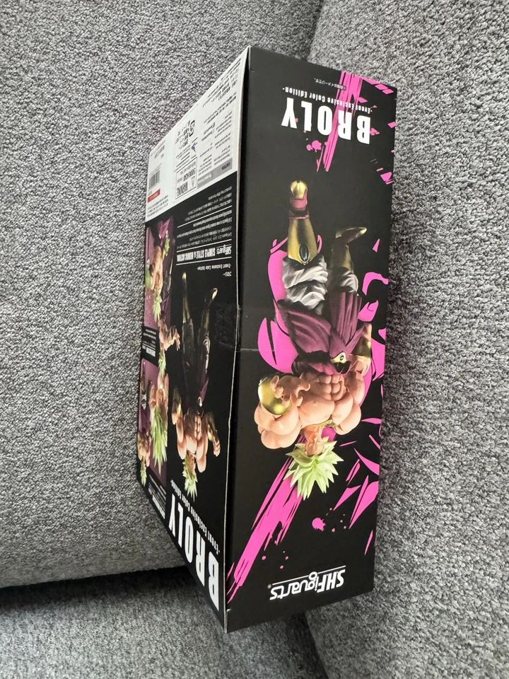 Bandai Tamashii SH Figuarts Dragon Ball Z Broly SDCC 2018 exclusivo con estuche Crono Foto 3 de 4