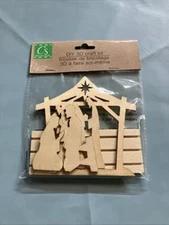 Crafter's Square; DIY 3D Craft Kit Christmas small Wood Nativity