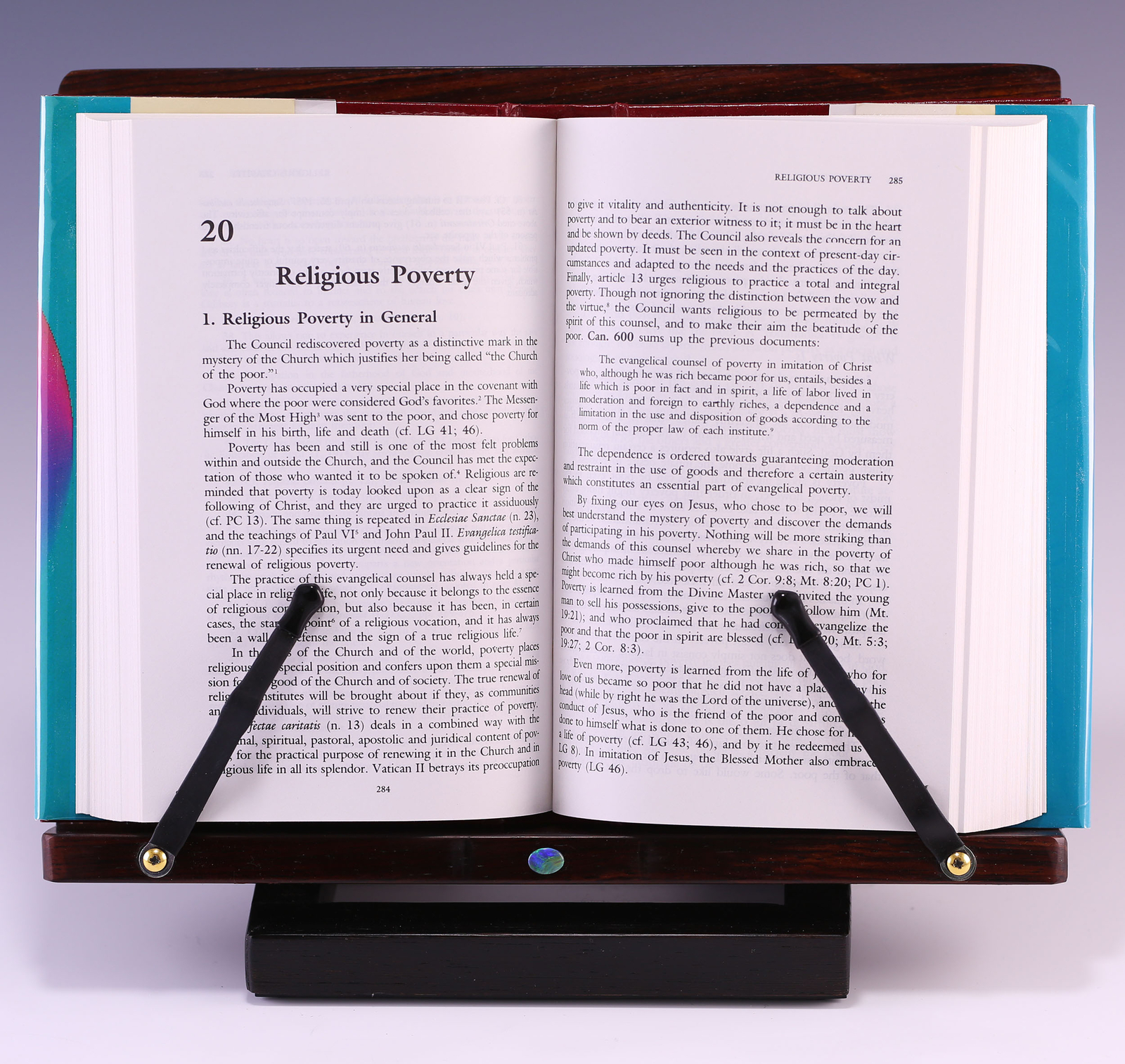 Religious Life: According to Vatican II and the New Code of by Elio Gambari