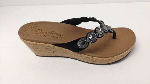 skechers beverlee black