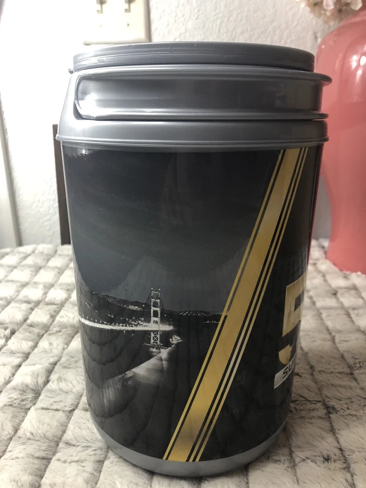 Mini enfriador de latas oficial NFL 2015 Super Bowl 50 Panthers Broncos LEVI Stadium Foto 4 de 4