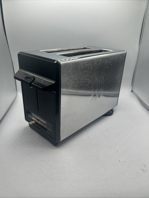 VTG Toastmaster 2 Slot Toaster Model B700B USA Chrome Pastry Bread Works Great