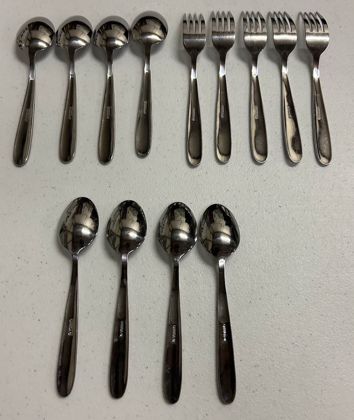 13pc Peninsula-Castle-Jordan-Laura (Stainless) by ONEIDA SILVER thumbnail 5