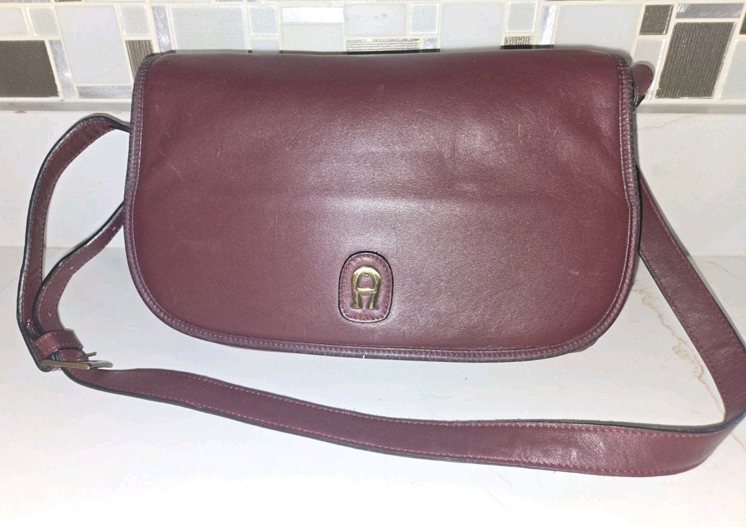 Vtg. Etienne Aigner Oxblood Leather Shoulder Bag Horseshoe A Foldover XL Large