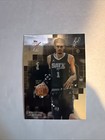 2025 Topps Signature Victor Wembanyama Base (RAW)