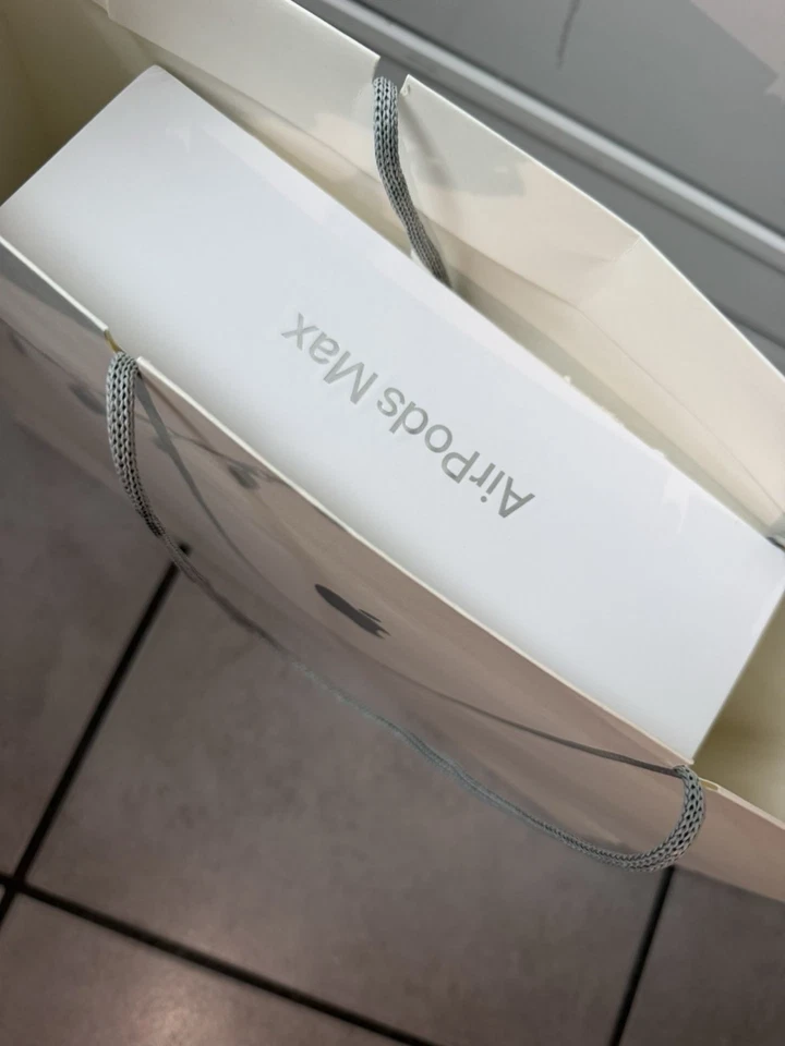 Apple AirPods Max 2, photo 2 sur 3