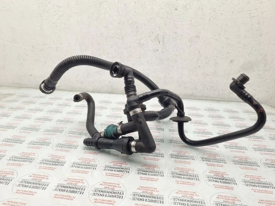 Audi A6 S6 C5 4B 2003 Petrol vacuum line pipe hose 027133784E RKD36205 - Image 2 of 4