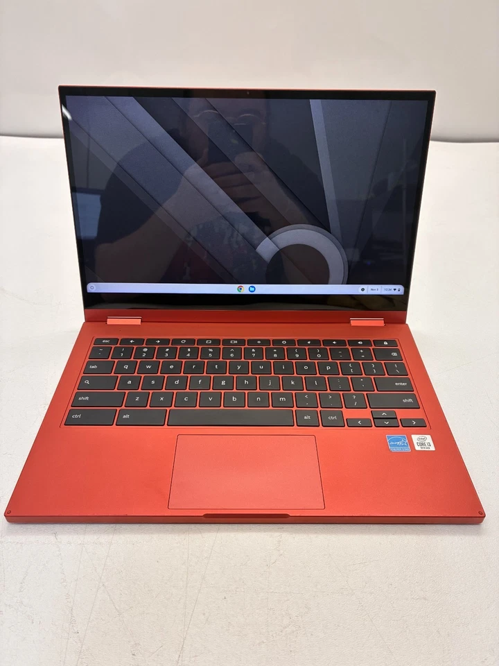 Samsung Galaxy Chromebook XE530QDA | 13.3"  | i3 10th Gen 8GB RAM - Image 2 of 4