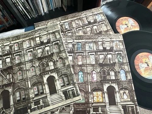 Led Zeppelin Physical Graffiti 1975 UK 1st issue double LP, complete, plays well