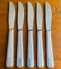 Set of 5 Oneida PARK PLACE 8.5” Dinner Knives Stainless Steel Ribbed Handle