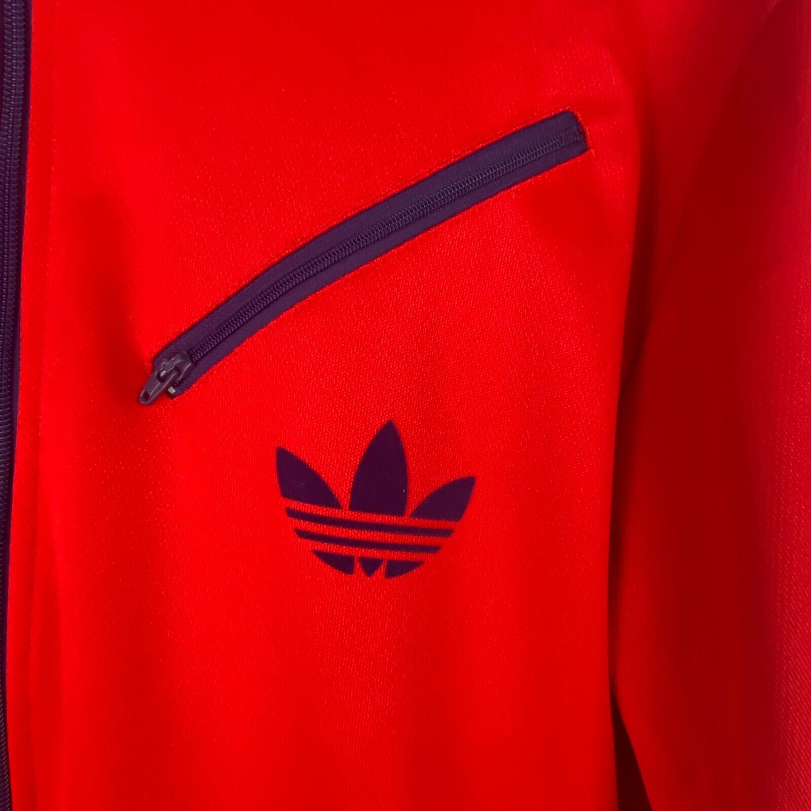 Picture 2 of 9