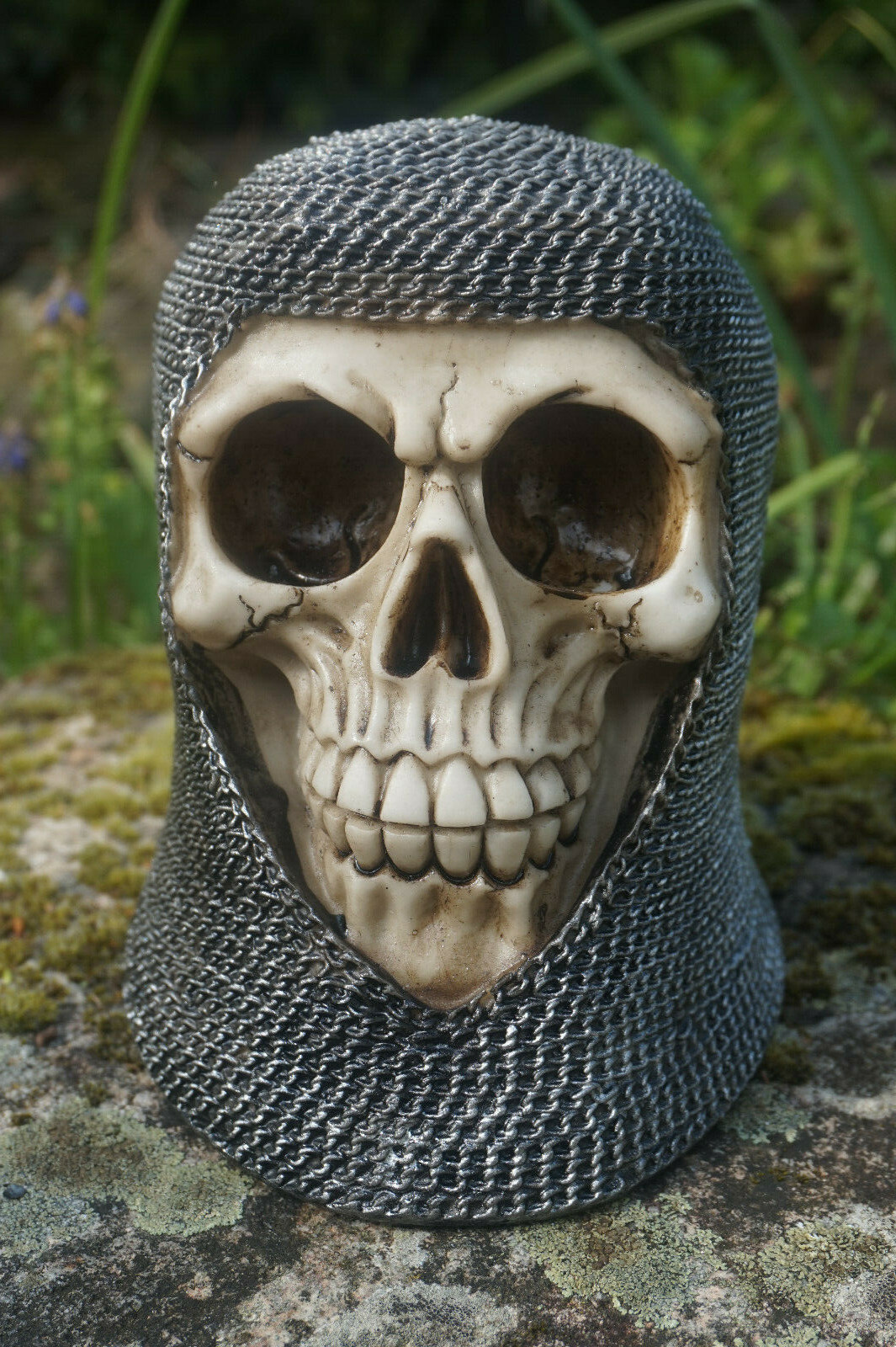 Chope skull SK284 medieval pour remplacer vos verres banals par un crane gothique