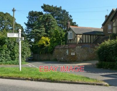 FOTO BURROUGH HAUS AN DER HAUPTSTRASSE IM DORF LEICESTERSHIRE BU