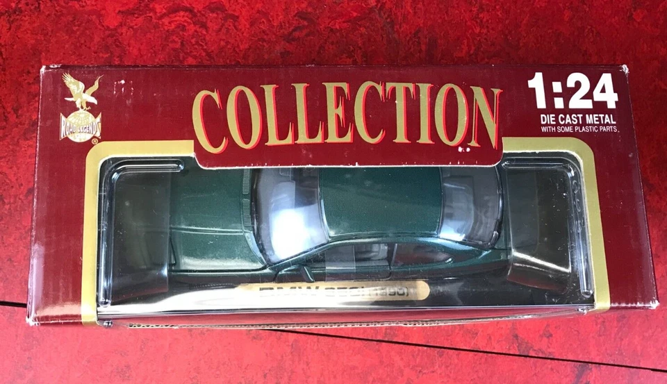 NUEVO EN CAJA Diecast Car Road Legends Collection VERDE 1990 BMW 850I 1:24 #93029 Foto 3 de 4