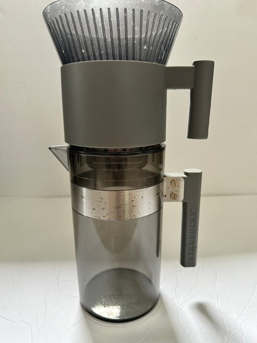 Starbucks Iced Coffee Brewer Maker Cold Brew Pour Over Style
