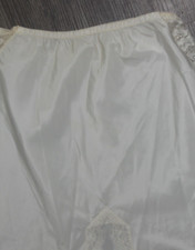 woman's 1/2  slip by Barbizon petti Pert lace trim white see descrip for sz