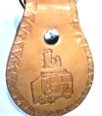 All Leather Key Fob + ur letter ''L'' + 18 Wheeler