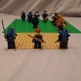 LEGO Minifigure Ninjago Lot 26 Pcs Pythor Garamadon Sensi Wu
