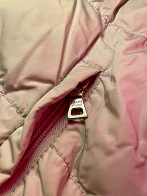 Oversized PRADA Daunenjacke / Beige