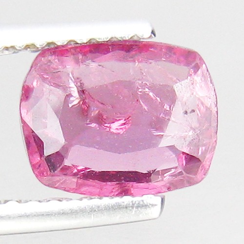 1.37Ct UNTREATED ! NATURAL PINK SPINEL GEMSTONE FROM TANZANIA