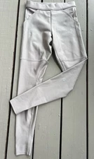 ALO Yoga High-Waist 4-Pocket Utility Legging in Taupe