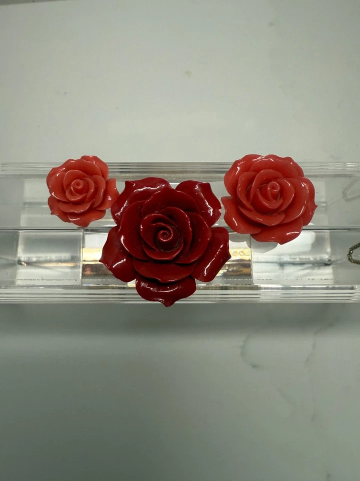 ШАРЛОТТА ОЛИМПИЯ АКРИЛОВЫЙ ЦВЕТОК КЛАТЧ - Изображение 4 из 4