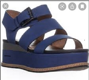 naturalizer billie sandal
